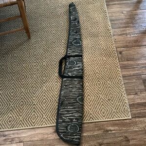 Soft sided gun case.  Vintage NWTF.  Original realtree camo.